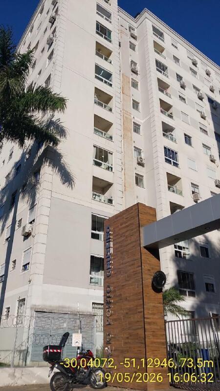 Foto de Apartamento em leilão no bairro Morro Santana em Porto Alegre - RS