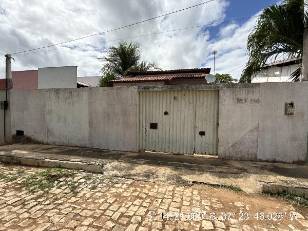 Foto de Casa em leilão no bairro Itapetinga em Mossoró - RN