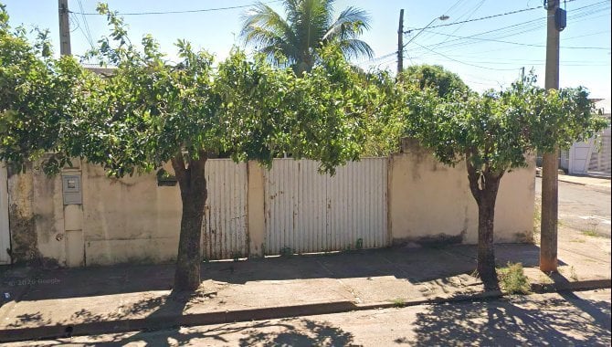 Foto de Parte Ideal (33,33%) sobre Casa em Terreno 250 m² - Jardim Santa Rosa - Mirandópolis - SP