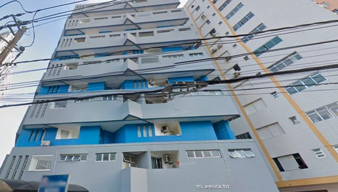 Foto de Apartamento em leilão em São Vicente - SP