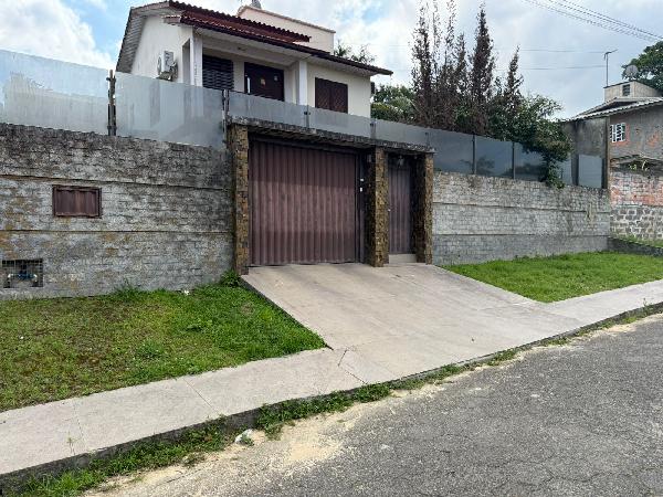 Foto de Casa em leilão no bairro Brasília em Criciúma - SC