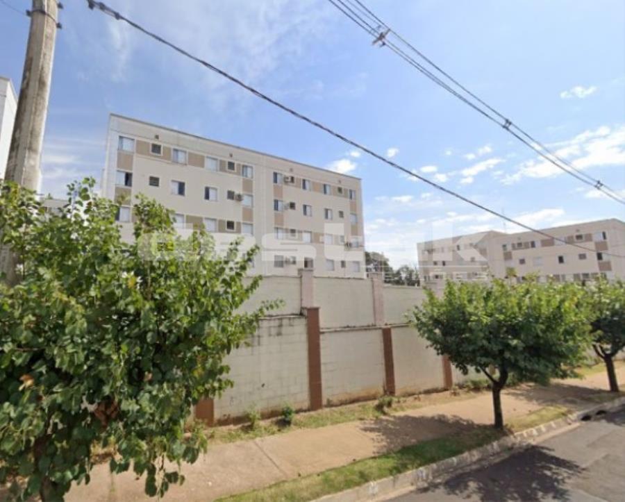 Foto de Apartamento em leilão no Edifício Tânger em Marília - SP
