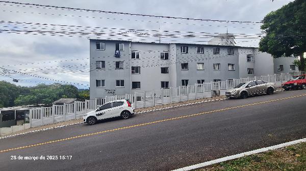 Foto de Apartamento em leilão no bairro Brasília em Garibaldi - RS