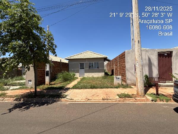 Foto de Casa em leilão no Residencial Sylvio Jose Venturolli em Araçatuba - SP