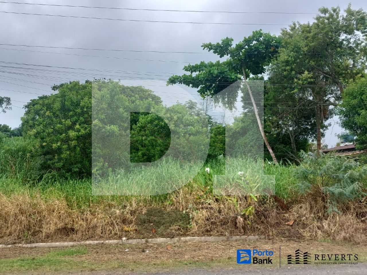 Foto de Terreno em leilão no bairro Balneário Adriana em Ilha Comprida - SP