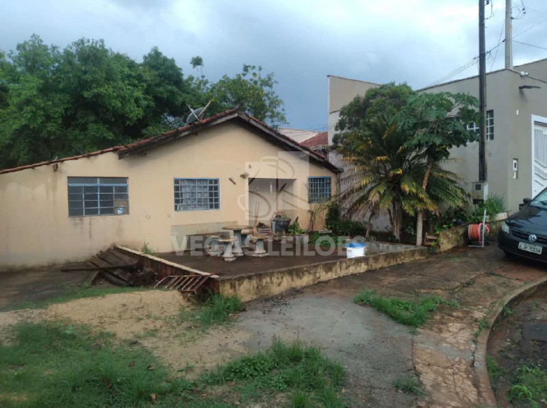 Foto de Casa em leilão no Condomínio Residencial Guedes e Tonani em Ribeirão Preto - SP