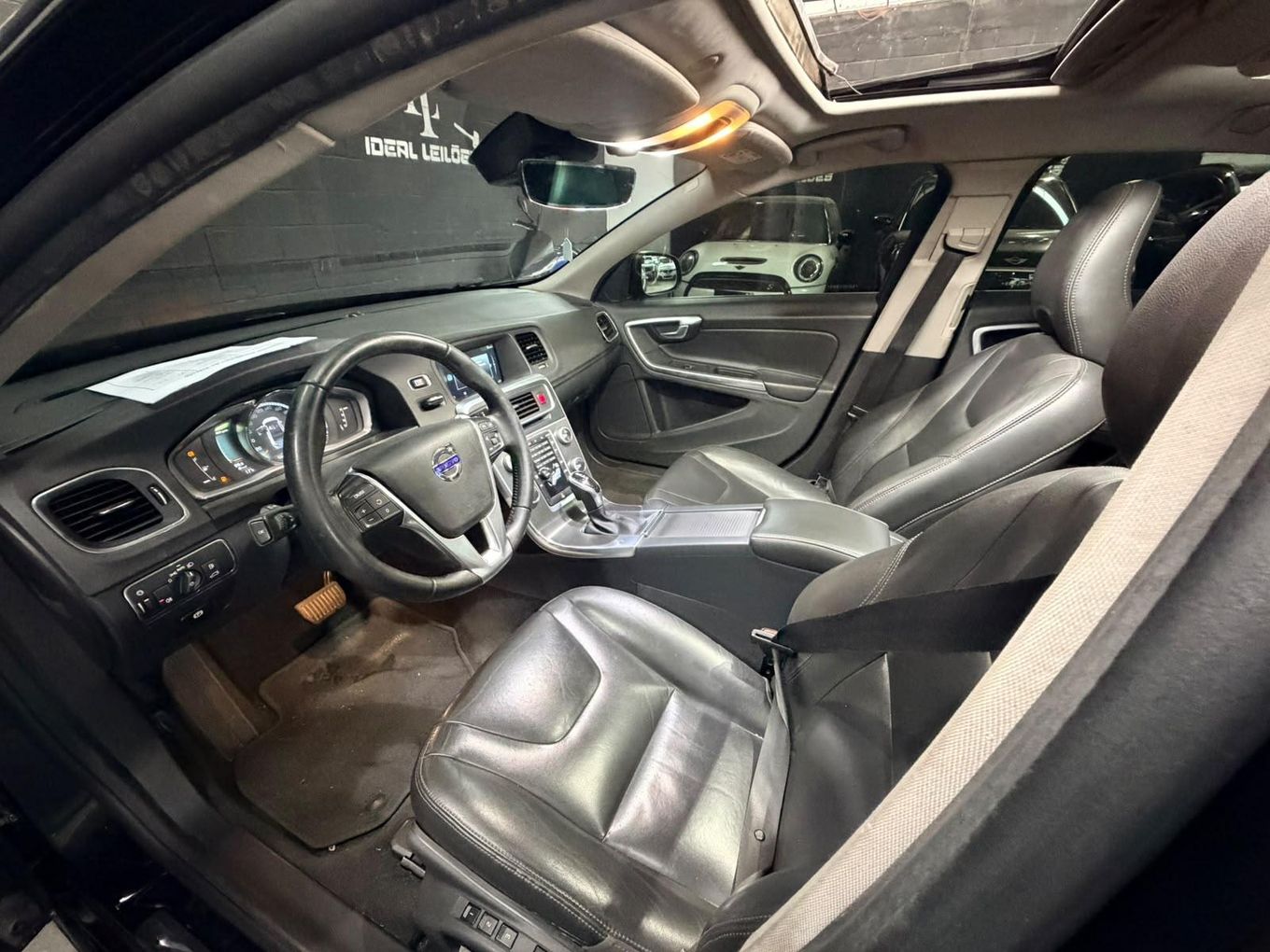 Foto de Volvo S60 T-5 MOMENTUM 2.0 2015/2016 Gasolina