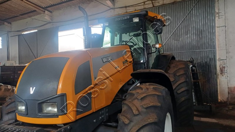 Foto de TRATOR VALTRA MOD.BH205 ANO 2013 FUNCIONANDO NO ESTADO ( 3.212 HRS