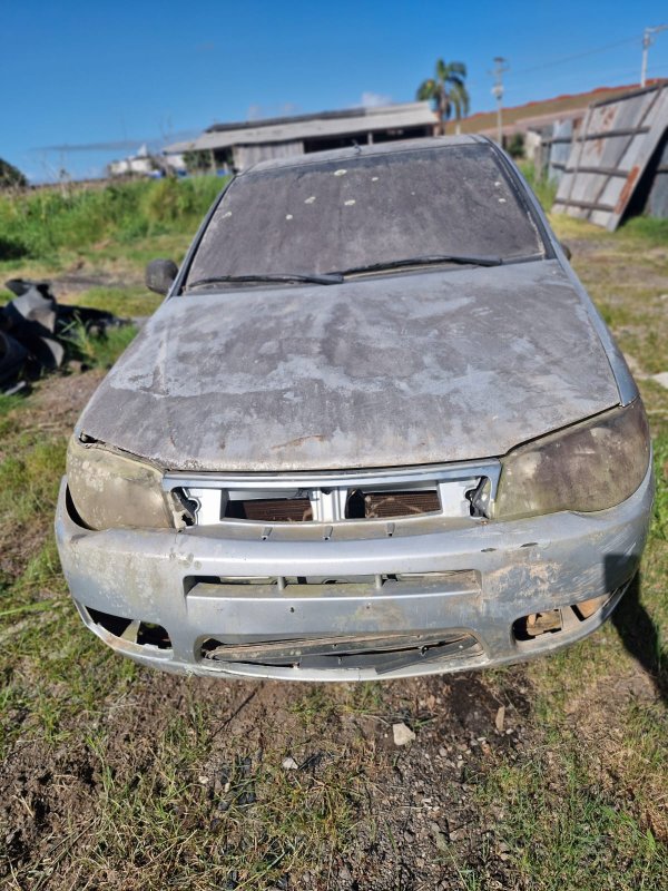Foto de MARCA: FIAT / MODELO: PALIO FIRE ECONOMY / PLACA: IRP4062 / ANO MODELO: 2011