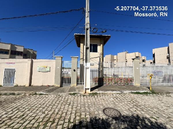 Foto de Apartamento em leilão no bairro Aeroporto em Mossoró - RN