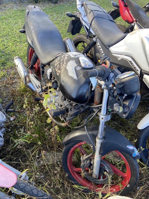 Foto de JTA/SUZUKI EN125 YES, ANO/MOD 2008/2008, COR PRETA, COMBUSTIVEL GASOLINA, PLACA NLX5577 - AL, RENAVAM 984925910, ID CHASSI 9CDNF41LJ8M248849