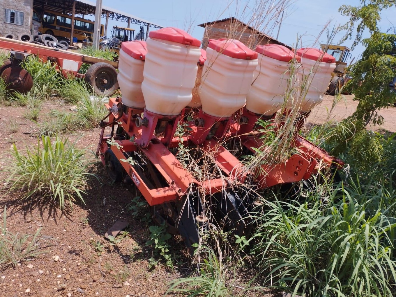 Foto de PLANTADEIRA SEMEATO