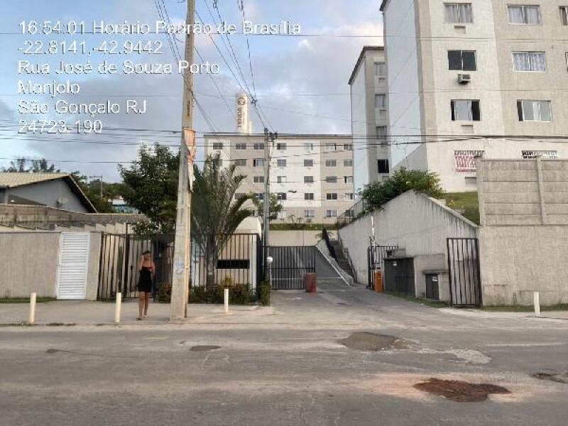 Foto de Apartamento em leilão em São Gonçalo - RJ