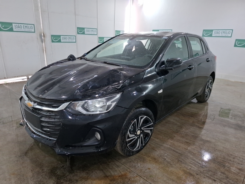 Foto de CHEVROLET ONIX HATCH LT 1.0 12V FLEX 5P MEC 2025 / 2025 PRETA ALCOOL / GASOLINA (N° FIPE 004517-9)