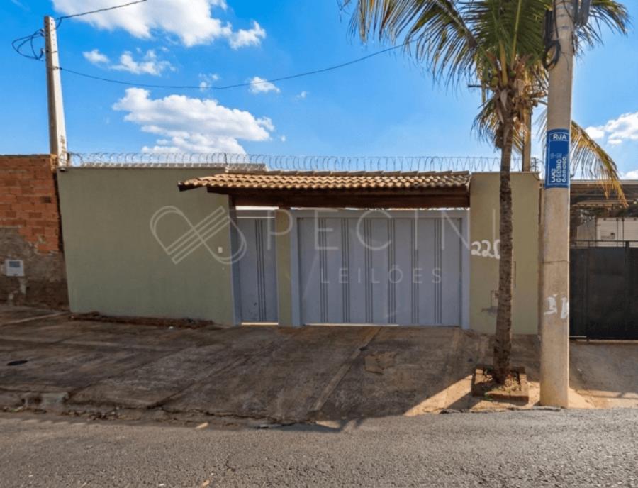 Foto de Casa em leilão no bairro Araras Ii em Jaboticabal - SP