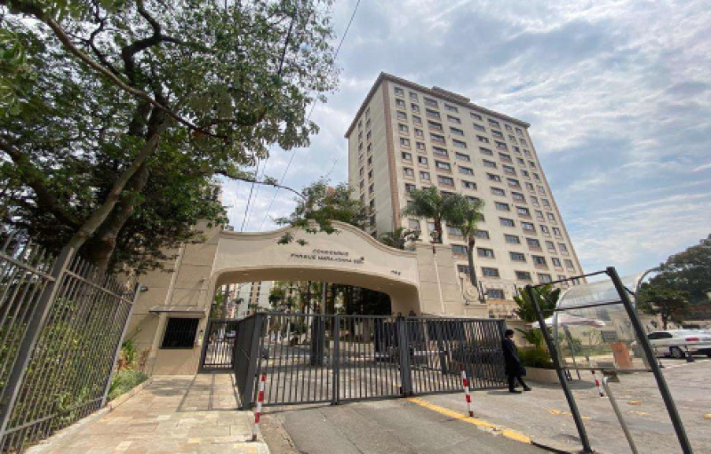 Foto de Apartamento em leilão no Condomínio Parque Marajoara Sol em São Paulo - SP