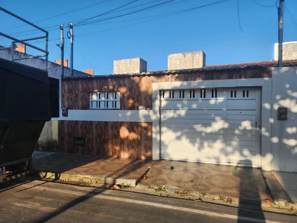 Foto de Casa em leilão no bairro Albano Franco em Nossa Senhora Do Socorro - SE