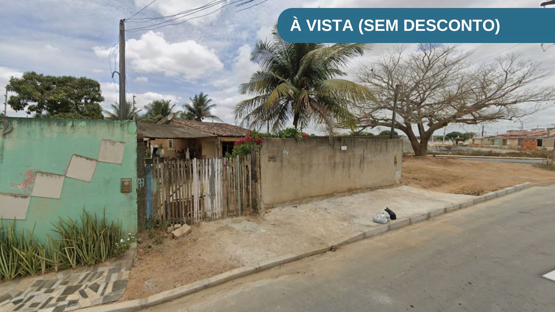 Foto de Casa em leilão no bairro Guaribas em Arapiraca - AL