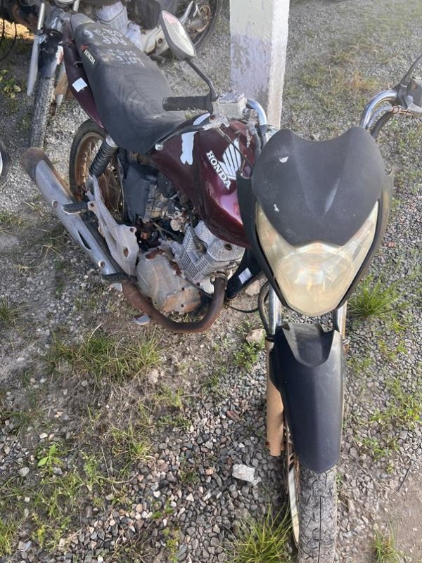 Foto de HONDA/CG 150 TITAN ESD, ANO/MOD 2011/2011, COR VERMELHO, COMBUSTIVEL ALCOOL/GASOLINA, PLACA NMH6062 - AL, RENAVAM 308091027, ID CHASSI 9C2KC
