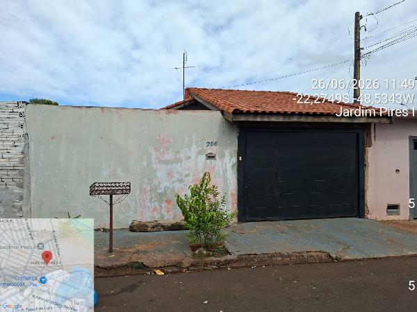 Foto de Casa em leilão no bairro Jardim Pires I em Jaú - SP