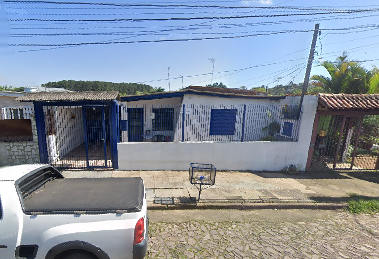 Foto de Casa em leilão em Porto Alegre - RS