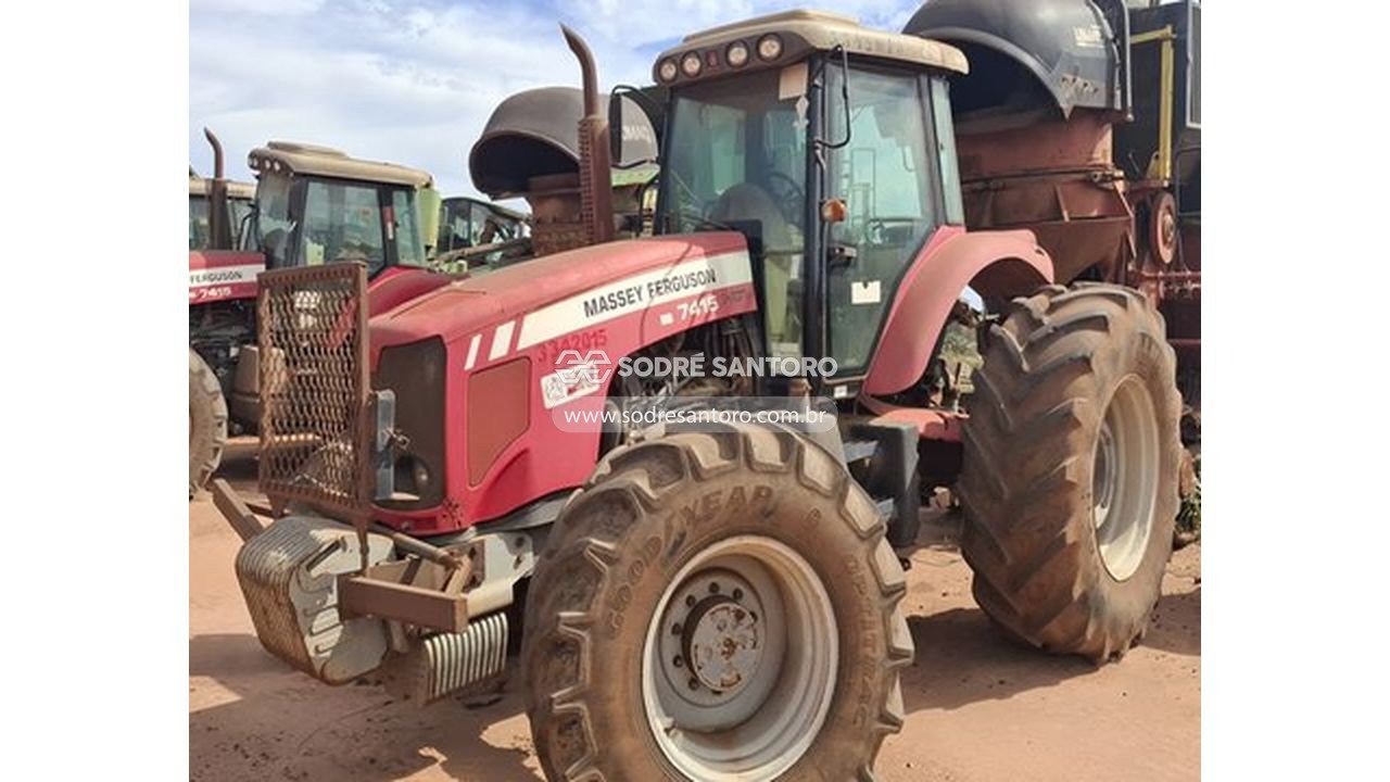 Foto de trator agrícola massey ferguson 7415 - 2015