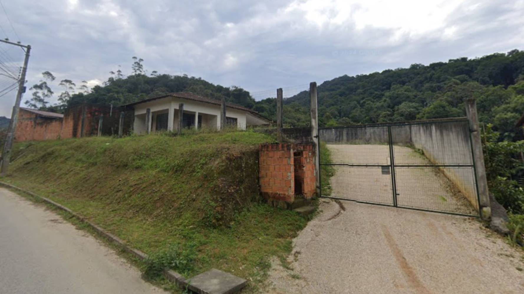 Foto de Casa em leilão no bairro Rio Branco em Brusque - SC