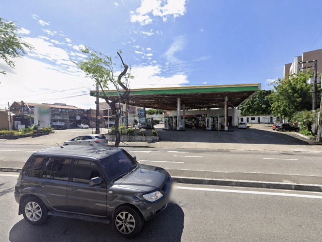 Foto de Posto de Combustíveis, A.T.: +- 3.933m², Dionísio Torres, Fortaleza/CE