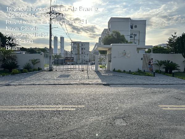 Foto de Apartamento em leilão em Sao Goncalo - RJ