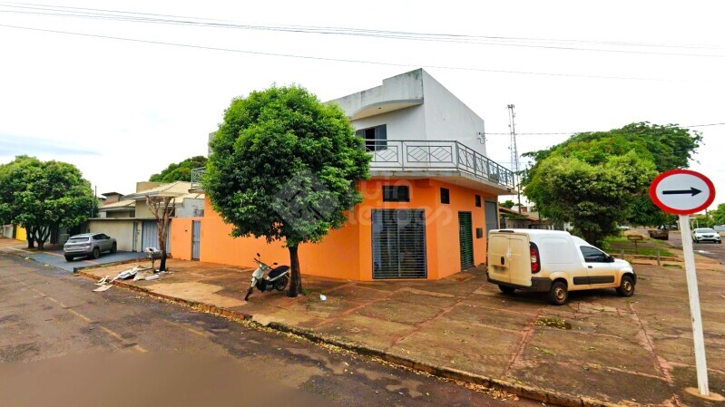 Foto de Prédio em terreno de Esquina - Dourados, MS