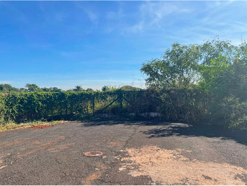 Foto de Terreno - Recreio dos Bandeirantes - Morro Agudo/SP