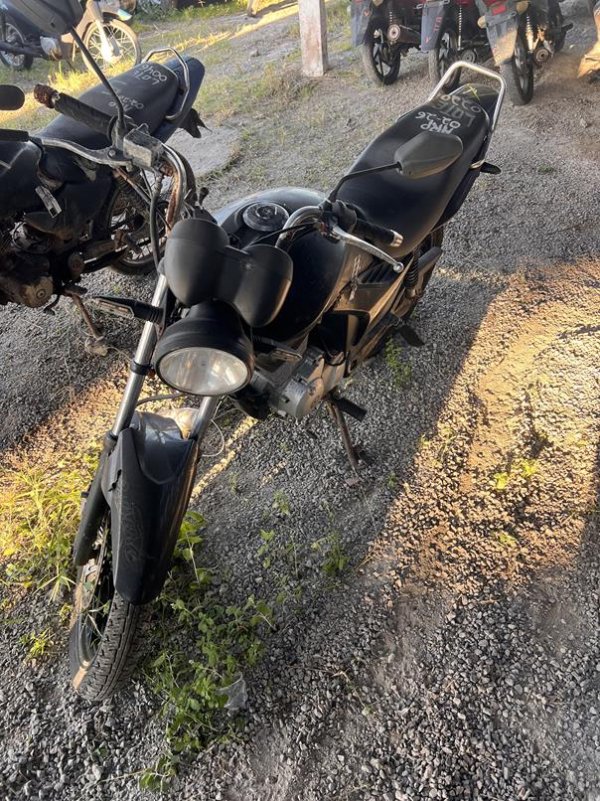 Foto de HONDA/CG 125 FAN ES, ANO/MOD 2012/2012, COR PRETO, COMBUSTIVEL GASOLINA, PLACA OHF3946 - AL, RENAVAM 483550191, ID CHASSI 9C2JC4120CR584893