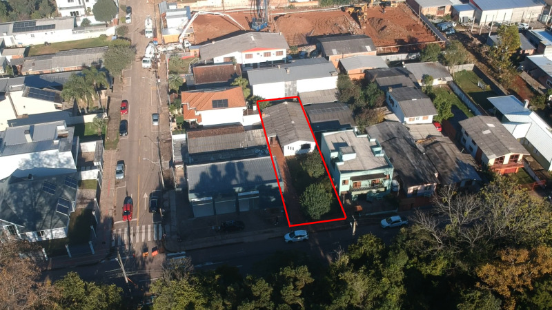 Foto de Casa em leilão no bairro Centro em Passo Fundo - RS