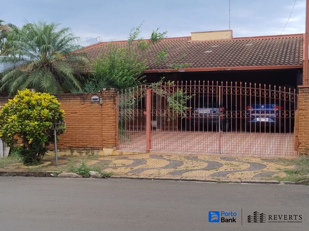 Foto de Casa em leilão no Parque Residencial Itamaraty em Leme - SP
