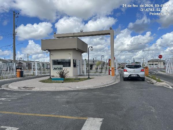 Foto de Casa em leilão no bairro Cidade Alta em Pelotas - RS