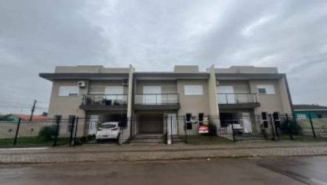 Foto de Casa em leilão no bairro Pinheiro Machado em Santa Maria - RS