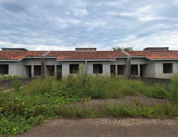 Foto de Casa em leilão no bairro Vila Três Marias em Esteio - RS