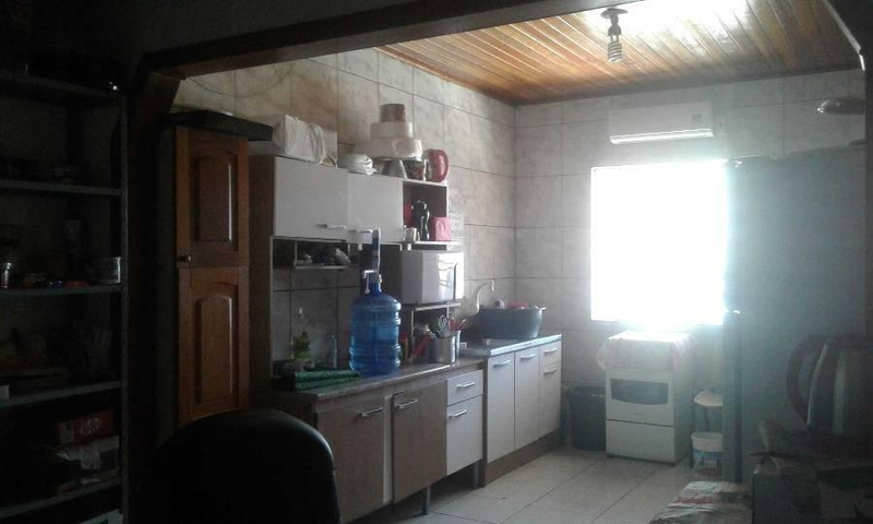Foto de Casa em leilão no bairro Petrópolis em Bagé - RS