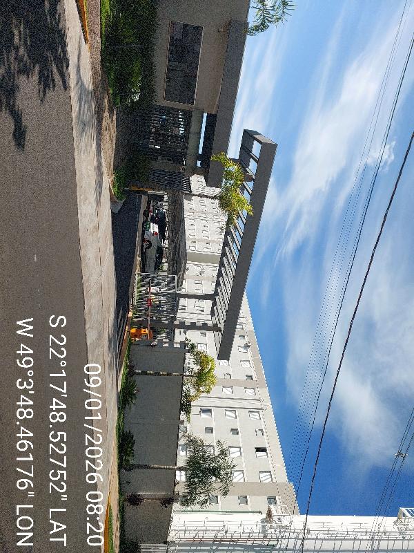 Foto de Apartamento em leilão no Vitta São José em Bauru - SP