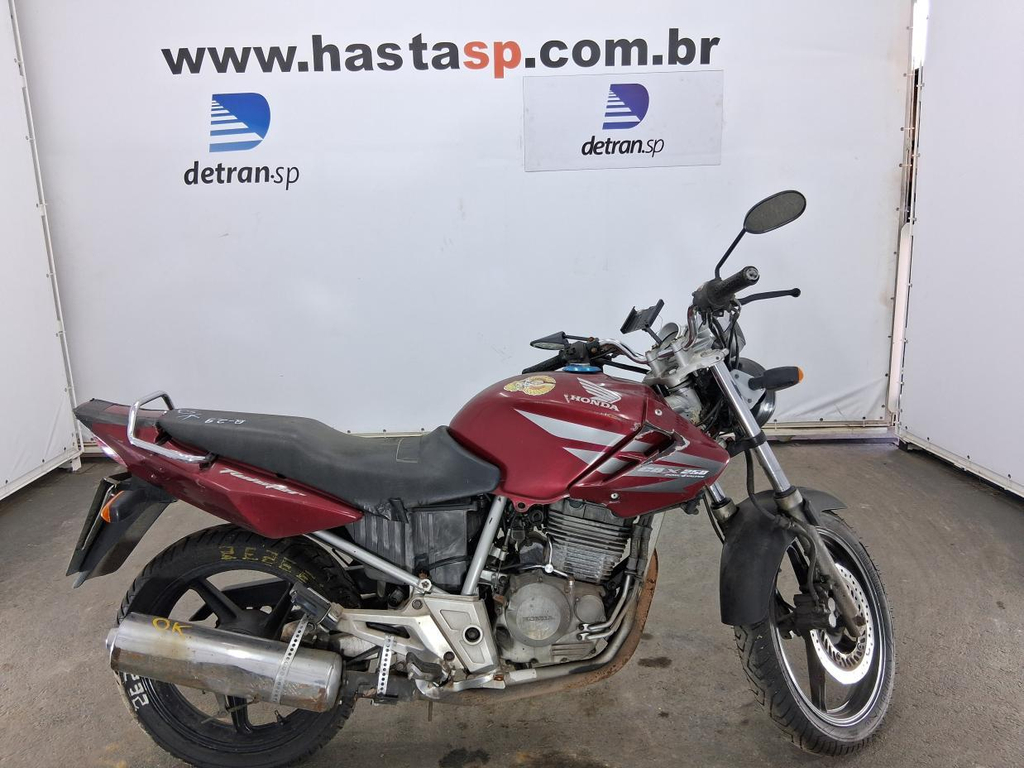 Foto de HONDA CBX 250 TWISTER 2006 2007 VERMELHA