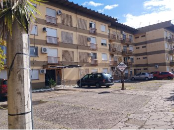 Foto de Apartamento em leilão no Edifício Porto Rico em Cachoeirinha - RS