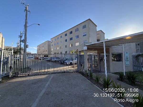 Foto de Apartamento em leilão no Empreend Ipanema Residence em Porto Alegre - RS
