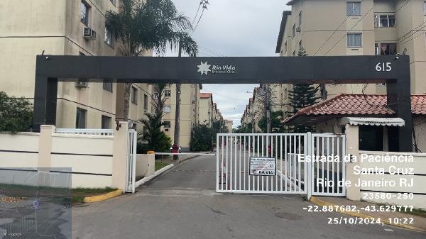 Foto de Apartamento em leilão em Rio De Janeiro - RJ