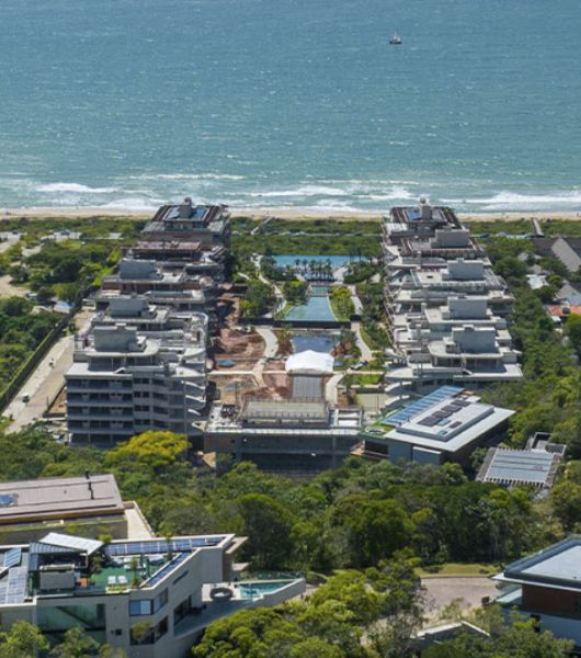 Foto de Terreno em leilão no Condomínio Fechado Residencial Horizontal Canto da Brava em Itajaí - SC