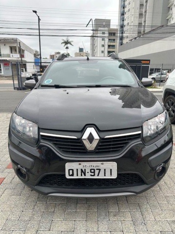 Foto de RENAULT/SANDERO STEP 16R