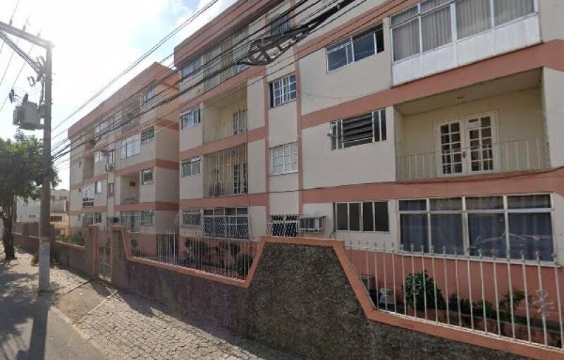 Foto de Apartamento em leilão em Campos Dos Goytacazes - RJ