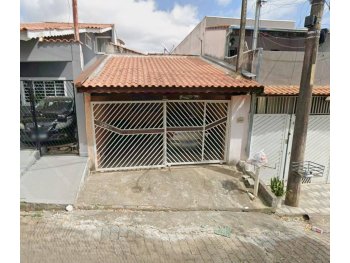 Foto de Casa em leilão no Loteamento Residencial Parque San Marino em Piracaia - SP