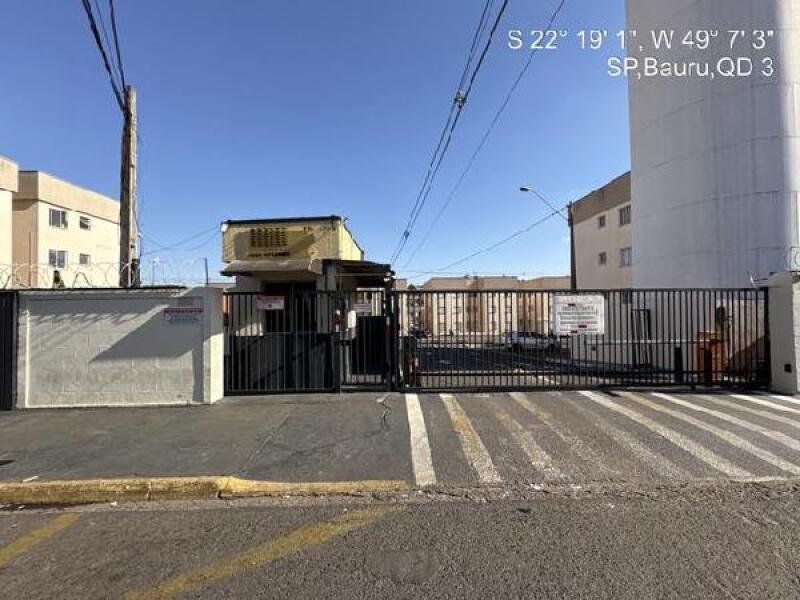 Foto de Apartamento em leilão no bairro Jardim Nova Esperança em Bauru - SP