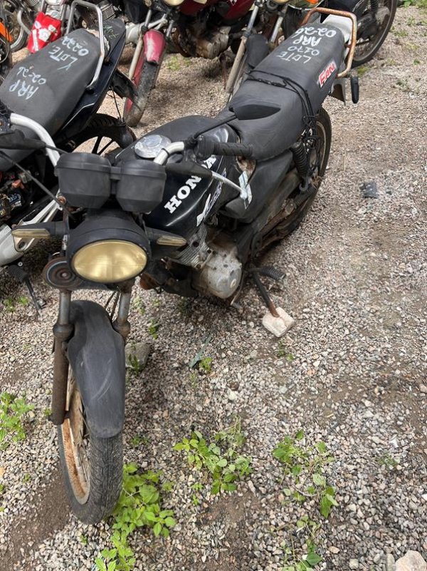 Foto de HONDA/CG 125 FAN, ANO/MOD 2007/2007, COR PRETO, COMBUSTIVEL GASOLINA, PLACA MVK7632 - AL, RENAVAM 909162565, ID CHASSI 9C2JC30707R080167, ID